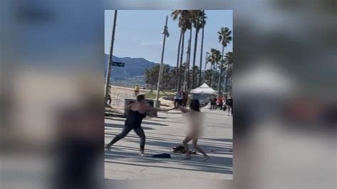 naked woman fighting venice beach|Shocking Venice Beach Fight: Woman Uses Spiked Weapon.